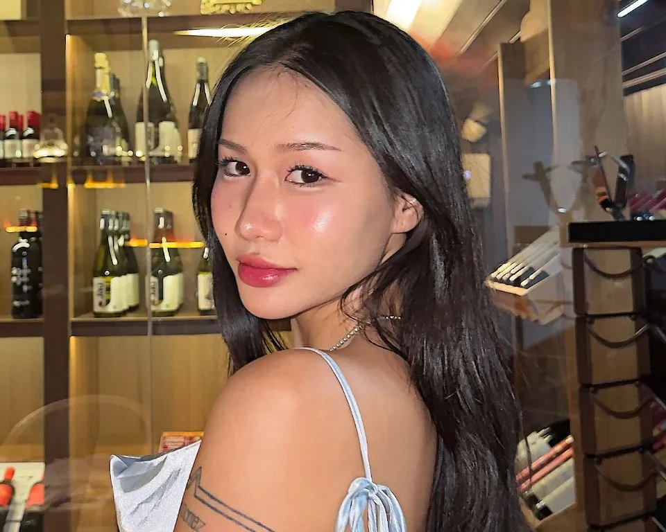 Goi ງາມໄວ້ກ່ອນ